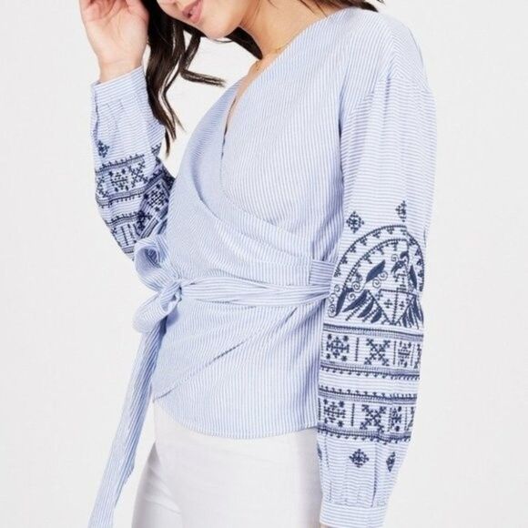 RD Style Crossed Embroidered Long Sleeve V-Neckline Top size medium - Picture 2 of 10